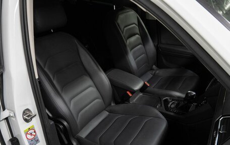 Volkswagen Tiguan II, 2020 год, 2 549 000 рублей, 21 фотография