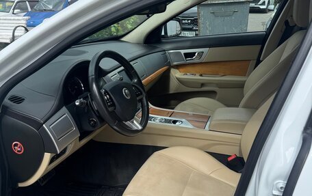 Jaguar XF I рестайлинг, 2013 год, 1 300 000 рублей, 10 фотография