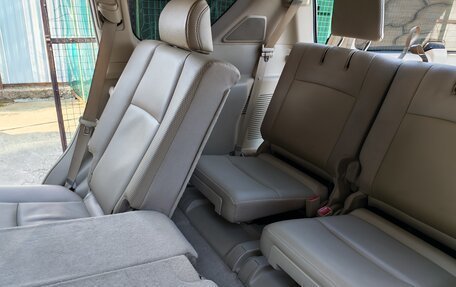 Toyota Land Cruiser Prado 150 рестайлинг 2, 2013 год, 3 500 000 рублей, 13 фотография