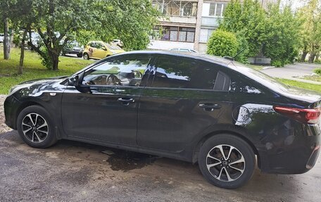 KIA Rio IV, 2020 год, 1 400 000 рублей, 3 фотография