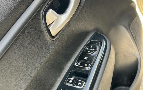 KIA Rio IV, 2018 год, 670 000 рублей, 4 фотография
