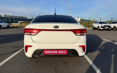 KIA Rio IV, 2018 год, 670 000 рублей, 8 фотография
