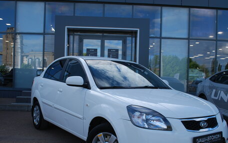 KIA Rio II, 2011 год, 590 000 рублей, 2 фотография