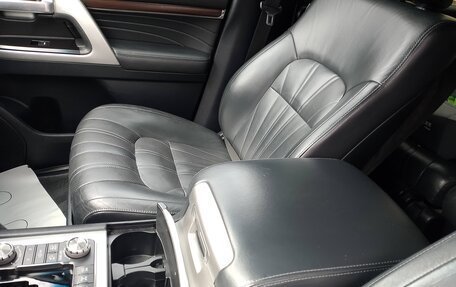 Toyota Land Cruiser 200, 2019 год, 9 500 000 рублей, 14 фотография