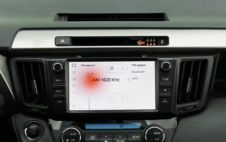 Toyota RAV4, 2017 год, 2 350 000 рублей, 12 фотография