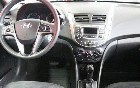 Hyundai Solaris II рестайлинг, 2016 год, 1 150 000 рублей, 7 фотография