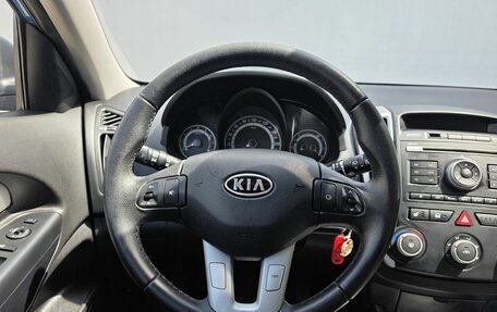 KIA cee'd I рестайлинг, 2010 год, 830 000 рублей, 12 фотография