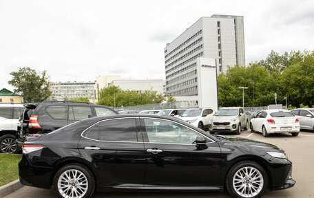 Toyota Camry, 2020 год, 2 188 000 рублей, 3 фотография
