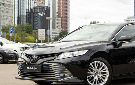 Toyota Camry, 2020 год, 2 188 000 рублей, 17 фотография
