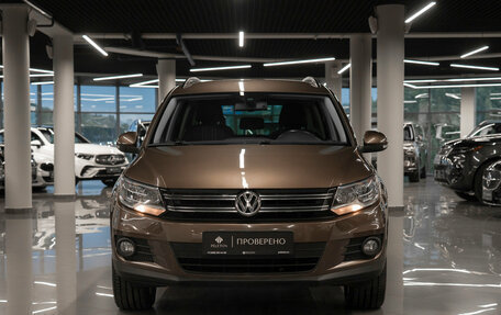 Volkswagen Tiguan I, 2015 год, 1 540 000 рублей, 3 фотография