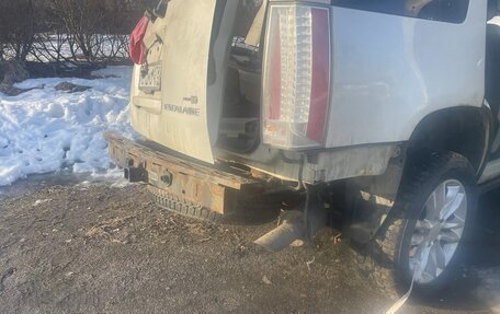 Cadillac Escalade III, 2010 год, 650 000 рублей, 9 фотография