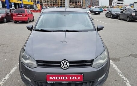 Volkswagen Polo VI (EU Market), 2010 год, 650 000 рублей, 1 фотография