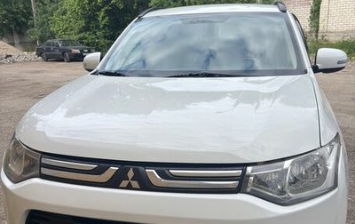 Mitsubishi Outlander III рестайлинг 3, 2012 год, 950 000 рублей, 1 фотография