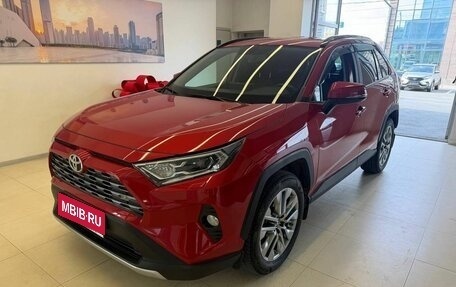 Toyota RAV4, 2021 год, 3 610 500 рублей, 1 фотография