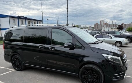 Mercedes-Benz V-Класс, 2018 год, 4 500 000 рублей, 2 фотография