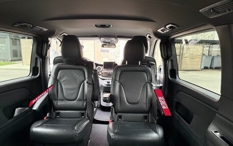 Mercedes-Benz V-Класс, 2018 год, 4 500 000 рублей, 8 фотография