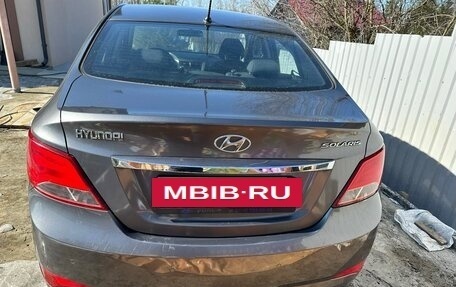Hyundai Solaris II рестайлинг, 2015 год, 1 030 000 рублей, 3 фотография