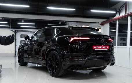 Lamborghini Urus I, 2023 год, 30 800 000 рублей, 3 фотография
