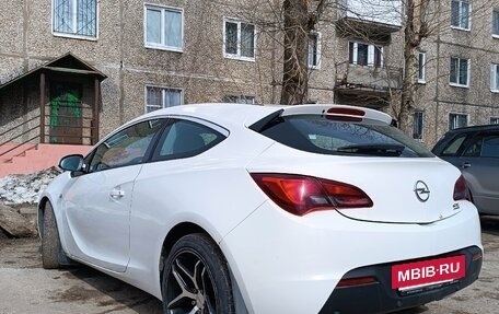 Opel Astra J, 2012 год, 700 000 рублей, 3 фотография