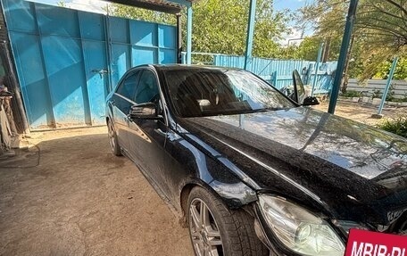 Mercedes-Benz E-Класс, 2011 год, 100 000 рублей, 15 фотография