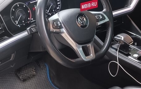 Volkswagen Touareg III, 2020 год, 4 150 000 рублей, 6 фотография