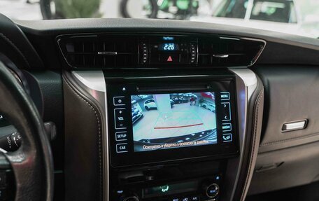 Toyota Fortuner II, 2018 год, 3 290 000 рублей, 9 фотография