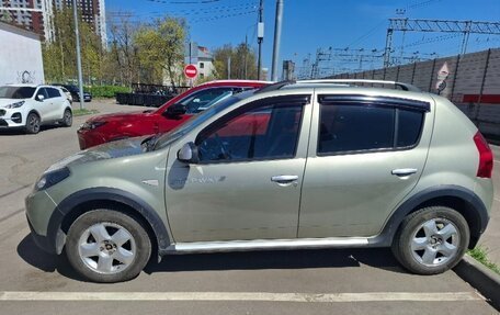 Renault Sandero I, 2013 год, 700 000 рублей, 3 фотография