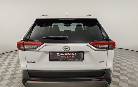 Toyota RAV4, 2021 год, 3 949 000 рублей, 6 фотография