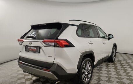 Toyota RAV4, 2021 год, 3 949 000 рублей, 5 фотография