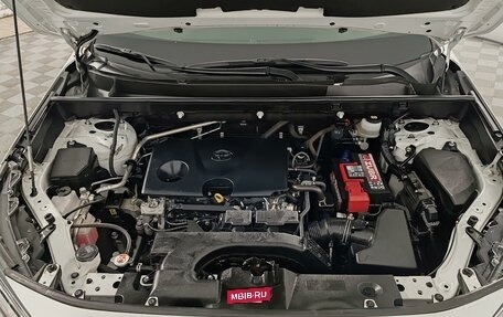 Toyota RAV4, 2021 год, 3 949 000 рублей, 10 фотография
