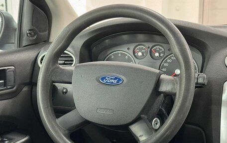 Ford Focus II рестайлинг, 2005 год, 329 000 рублей, 9 фотография