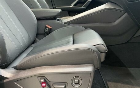 Audi Q5, 2025 год, 8 299 000 рублей, 33 фотография