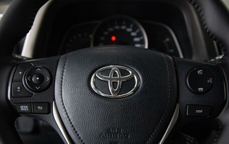 Toyota RAV4, 2014 год, 1 870 000 рублей, 14 фотография