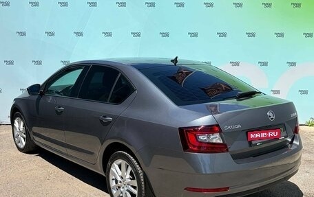 Skoda Octavia, 2017 год, 1 945 000 рублей, 5 фотография