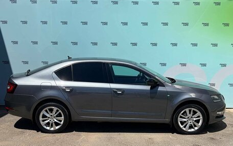 Skoda Octavia, 2017 год, 1 945 000 рублей, 9 фотография