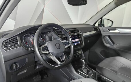 Volkswagen Tiguan II, 2021 год, 3 460 000 рублей, 18 фотография