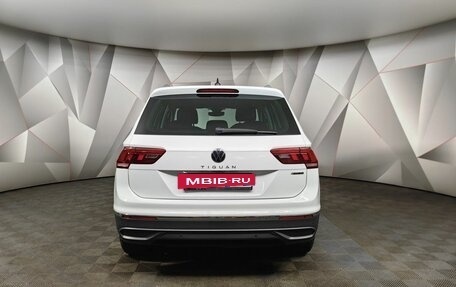 Volkswagen Tiguan II, 2021 год, 3 460 000 рублей, 8 фотография