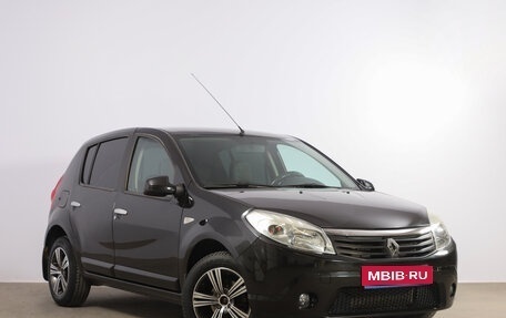 Renault Sandero I, 2013 год, 699 000 рублей, 1 фотография