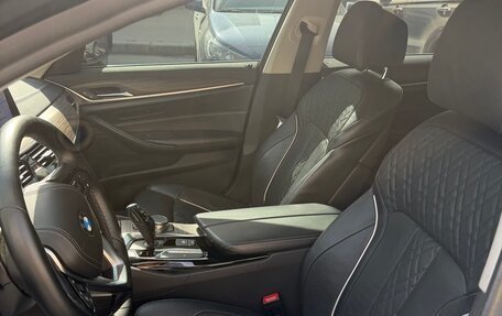 BMW 5 серия, 2018 год, 4 750 000 рублей, 11 фотография