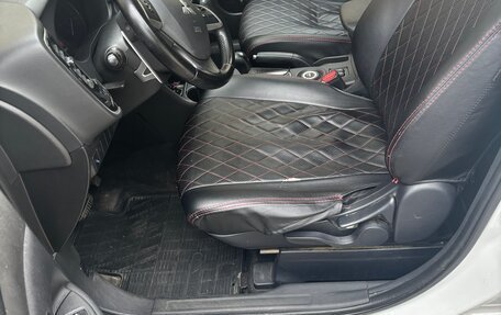 Mitsubishi Outlander III рестайлинг 3, 2012 год, 950 000 рублей, 4 фотография