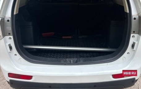 Mitsubishi Outlander III рестайлинг 3, 2012 год, 950 000 рублей, 7 фотография