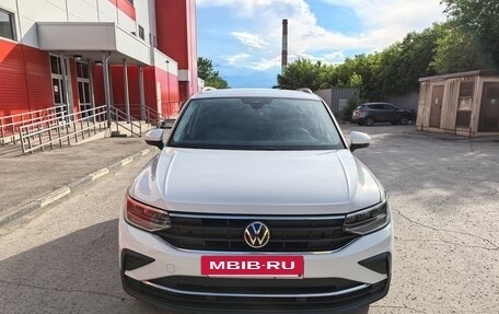 Volkswagen Tiguan II, 2021 год, 2 680 000 рублей, 5 фотография