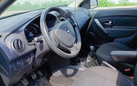 Renault Sandero II рестайлинг, 2017 год, 1 100 000 рублей, 4 фотография