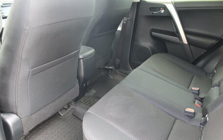 Toyota RAV4, 2016 год, 2 810 000 рублей, 22 фотография