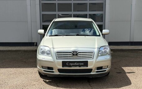 Toyota Avensis III рестайлинг, 2004 год, 640 000 рублей, 8 фотография