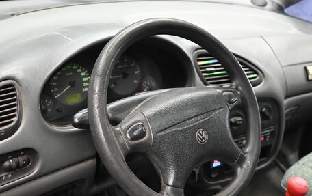 Volkswagen Sharan I рестайлинг, 1996 год, 380 000 рублей, 6 фотография