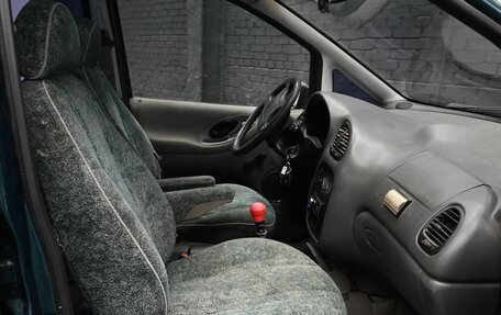 Volkswagen Sharan I рестайлинг, 1996 год, 380 000 рублей, 5 фотография