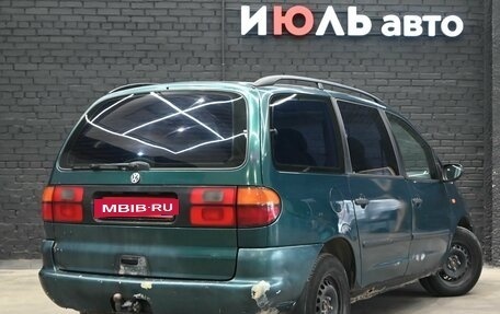Volkswagen Sharan I рестайлинг, 1996 год, 380 000 рублей, 4 фотография