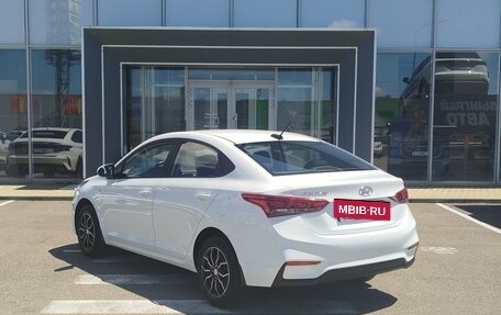 Hyundai Solaris II рестайлинг, 2017 год, 1 050 000 рублей, 7 фотография