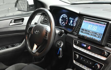 Hyundai Sonata VII, 2019 год, 2 400 000 рублей, 11 фотография
